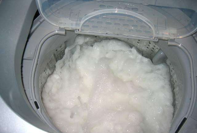 洗衣液消泡剂对洗衣液行业究竟有什么样的帮助？